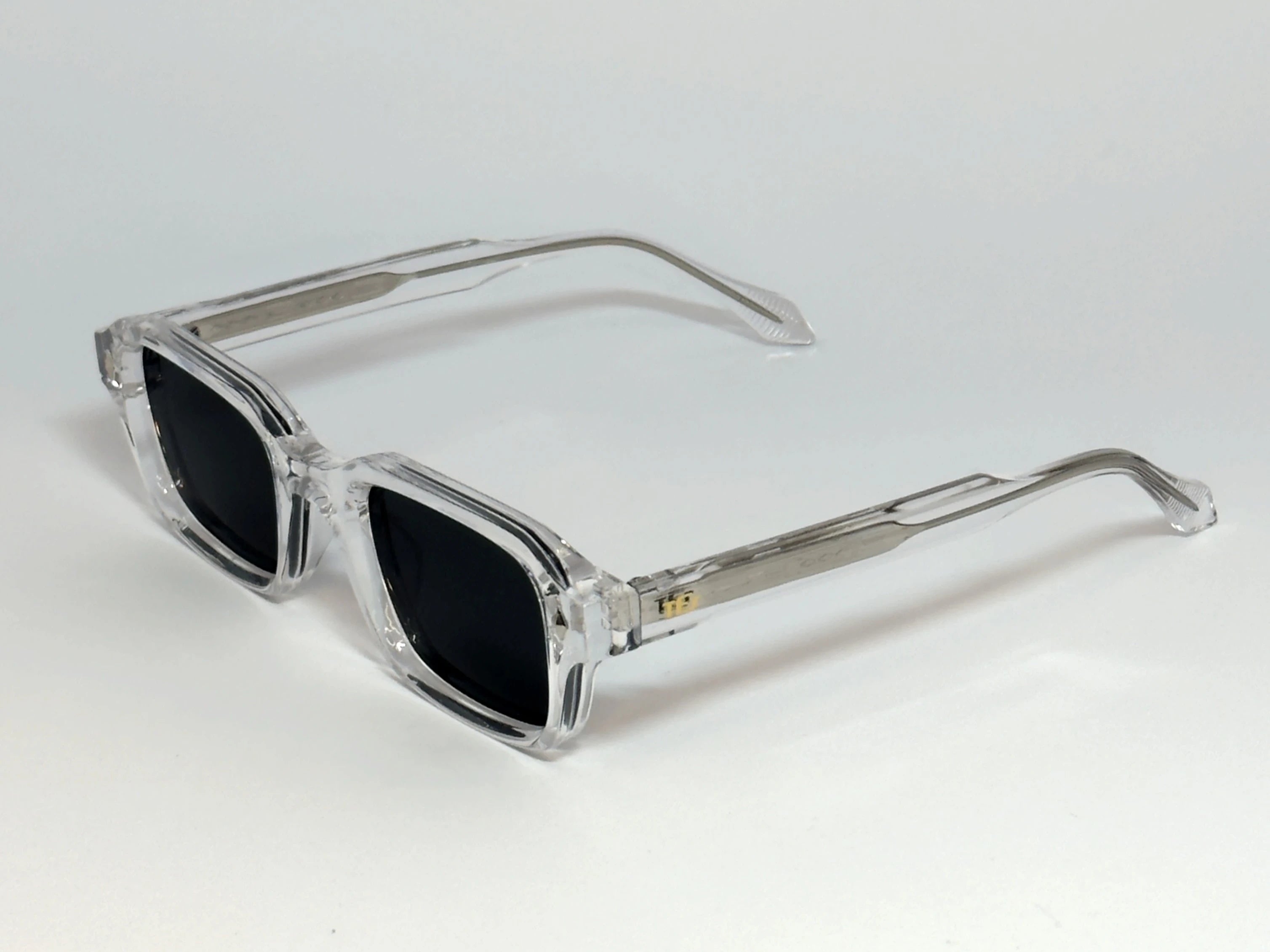 RIVET Crystal