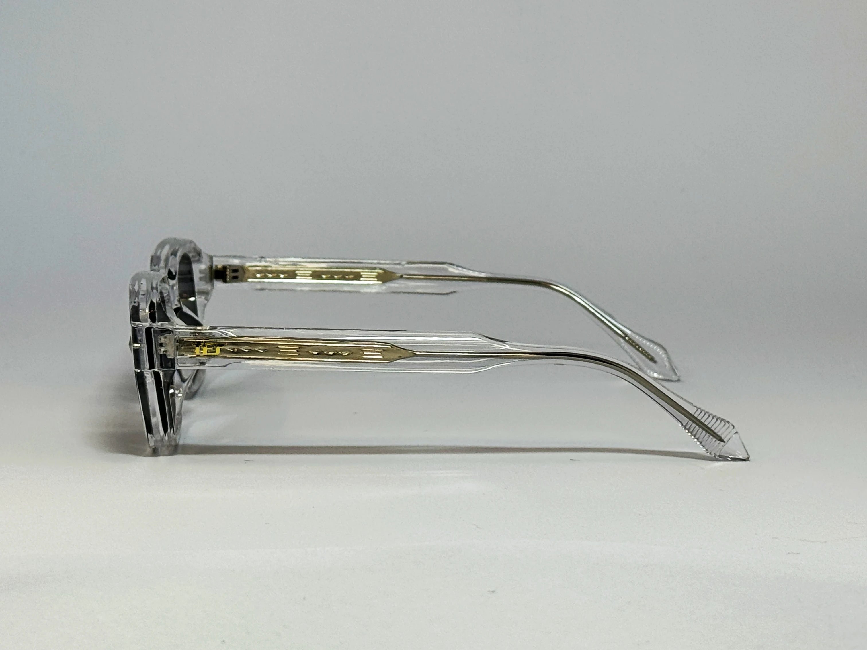 RIVET Crystal